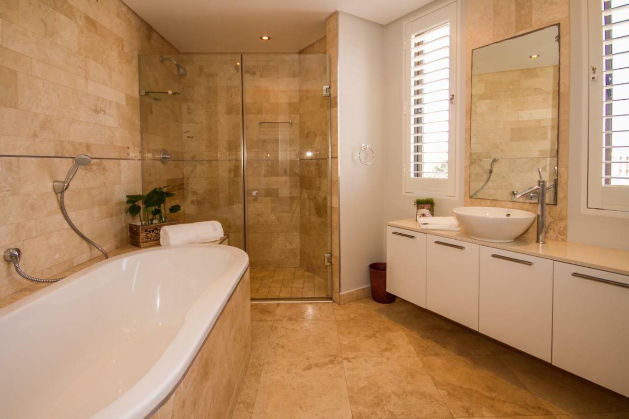 Apartment A Upper Deck Plettenberg Bay Luaran gambar
